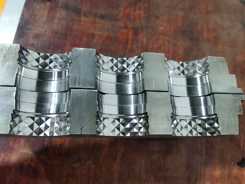 镜面火花放电加工